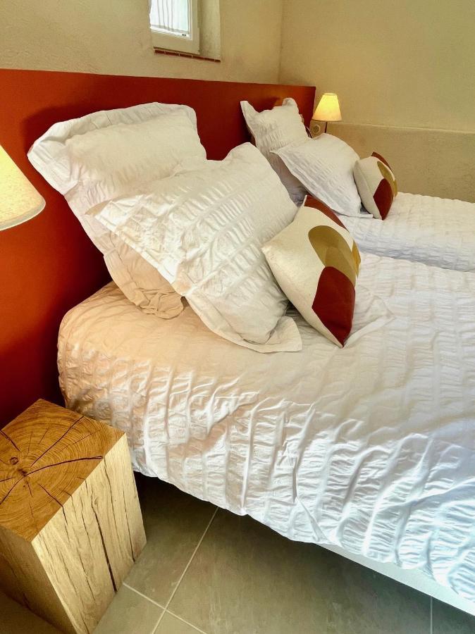 La Parenthese Du Var - Chambre D'Hotes Petits Dejeuners Inclus Et Terrasse Ombragee Saint-Antonin-du-Var Eksteriør billede