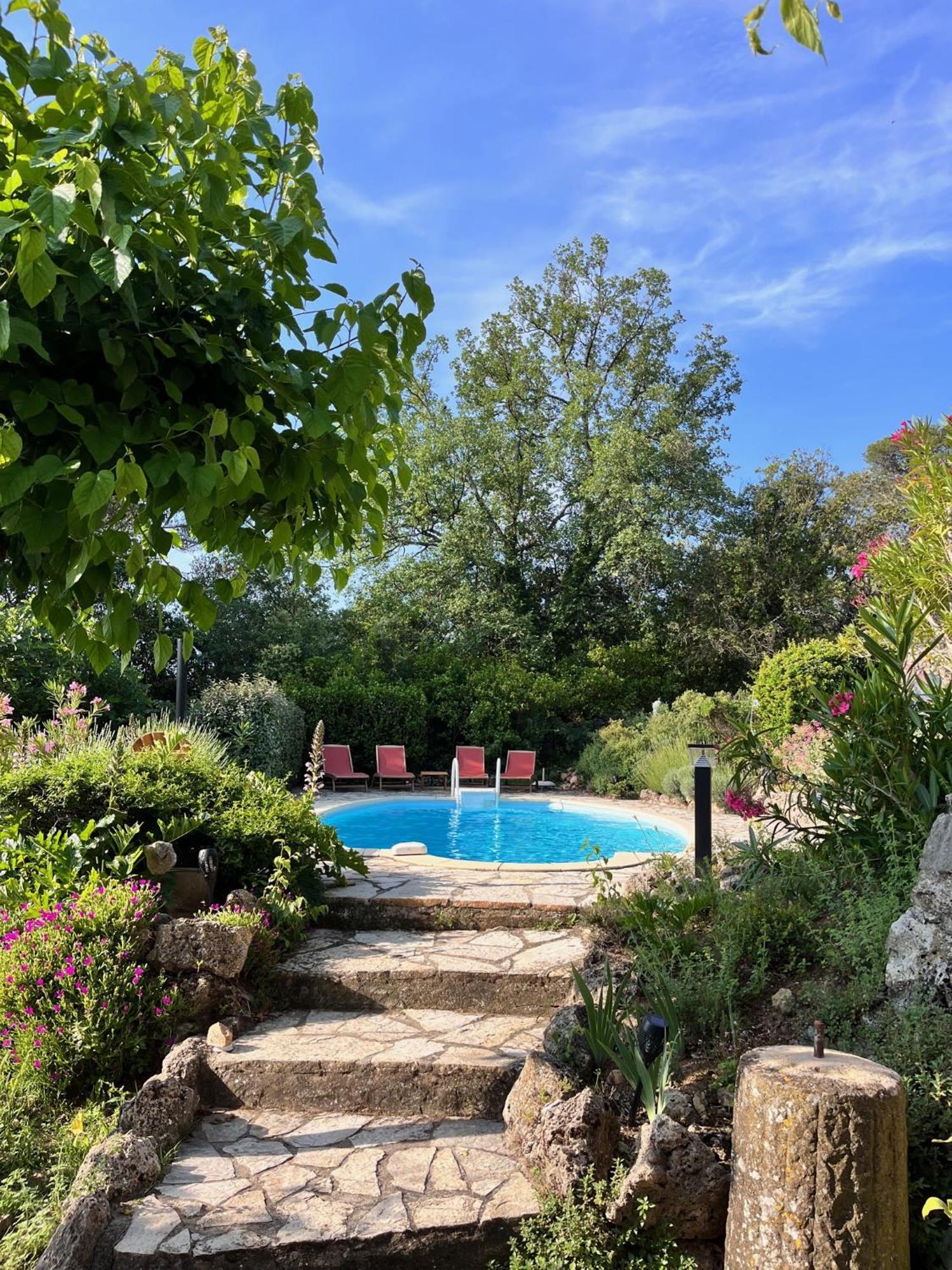 La Parenthese Du Var - Chambre D'Hotes Petits Dejeuners Inclus Et Terrasse Ombragee Saint-Antonin-du-Var Eksteriør billede